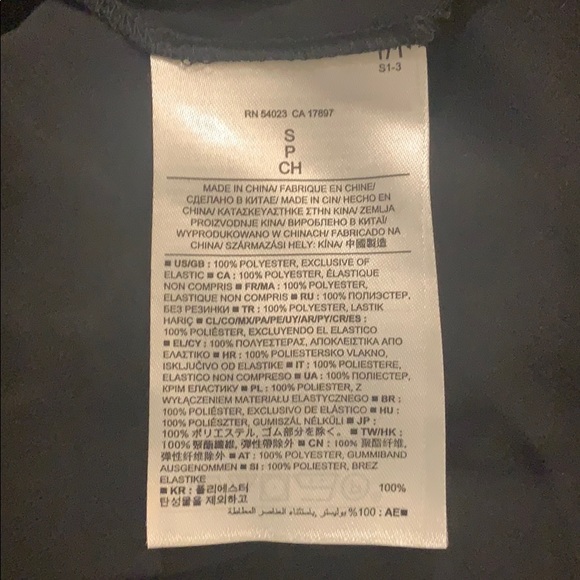 Black blouse - Picture 5 of 6